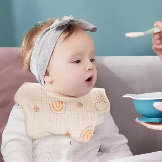 Bavoir bébé curieux